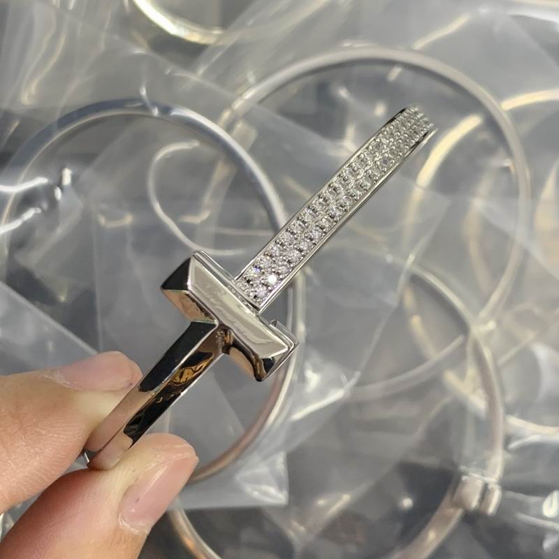 Tiffany bracelet 06lyx124